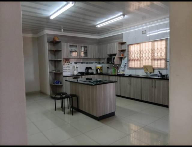 4 BEDROOM HOUSE FOR SALE IN EMPANGENI CENTRAL
